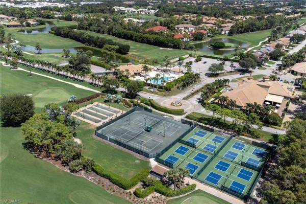 Hunters Ridge Golf & Country Club, 12787 Hunters Ridge Dr, Bonita Springs, Florida 34135, image 2