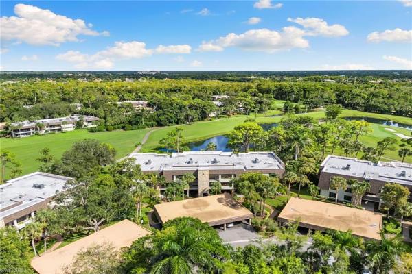 105 Clubhouse Ln, Naples, Florida 34105, image 1