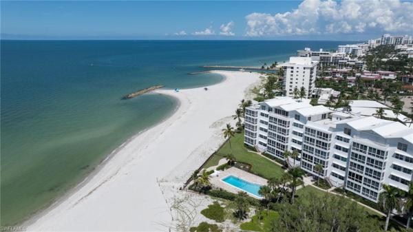 Royal Palm Club, 2121 N Gulf Shore Blvd #206, Naples, Florida 34102, image 3