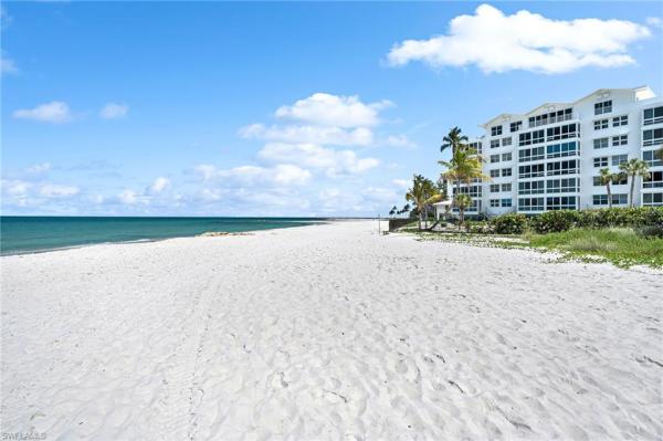 Royal Palm Club, 2121 N Gulf Shore Blvd #206, Naples, Florida 34102, image 2