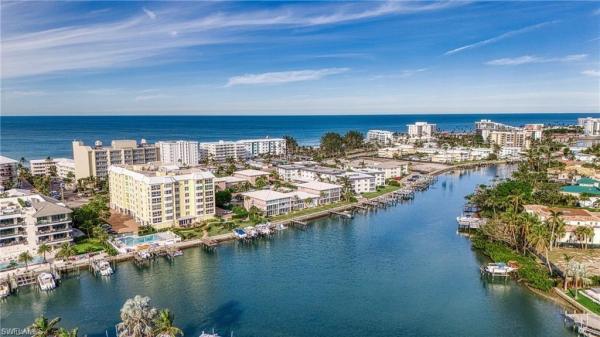 1977 Gulf Shore Blvd N, Naples, Florida 34102, image 1