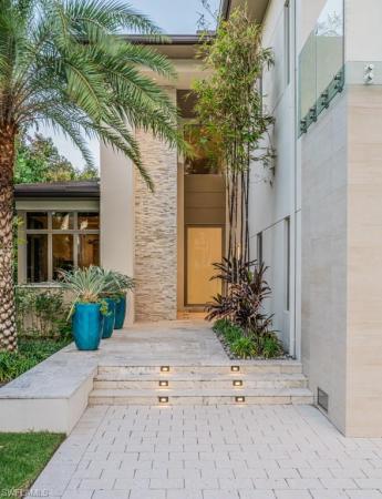Olde Naples, 355 S 7th Ave, Naples, Florida 34102, image 1