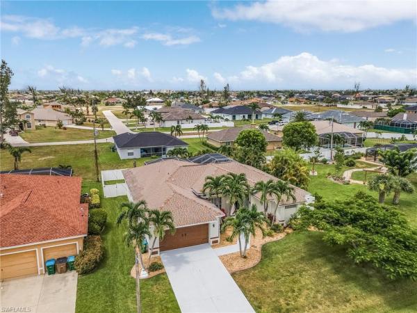 Cape Coral Residential, 1635 SW 30th St, Cape Coral, Florida 33914, image 1