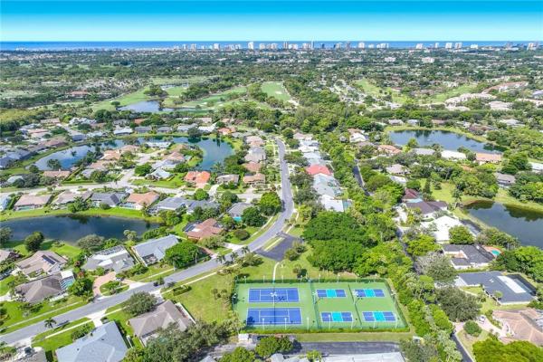 Misty Pines, 300 Misty Pines Cir, Naples, Florida 34105, image 2