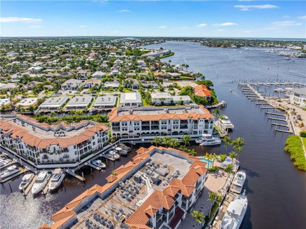 1540 5th Ave S, Naples, Florida 34102, image 1