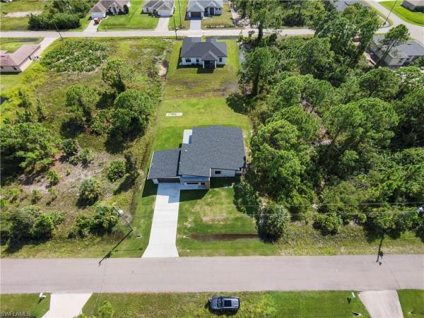 2815 45th St W, Lehigh Acres, Florida 33971, image 1