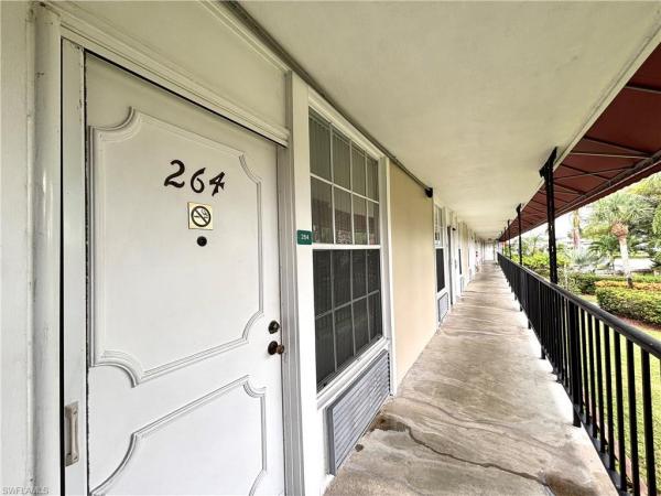 2555 Tamiami Trl N, Naples, Florida 34103, image 1