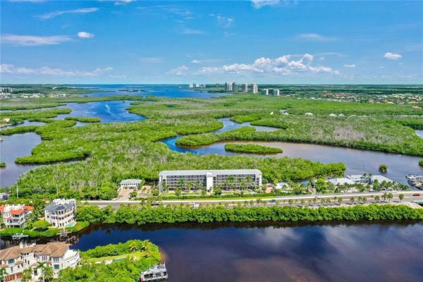 Bonita Beach Plantation House, 5220 Bonita Beach Rd SW #204, Bonita Springs, Florida 34134, image 2