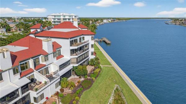 La Peninsula, 111 La Peninsula Blvd, Naples, Florida 34113, image 2