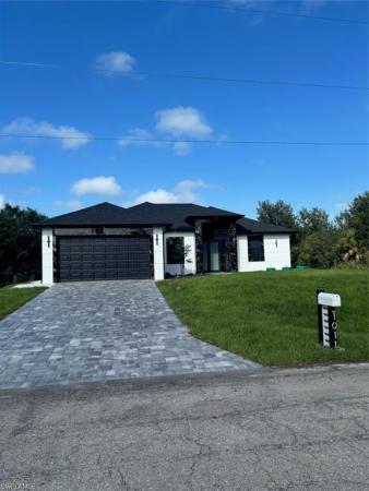 1011 Glenn Ave, Lehigh Acres, Florida 33972, image 1