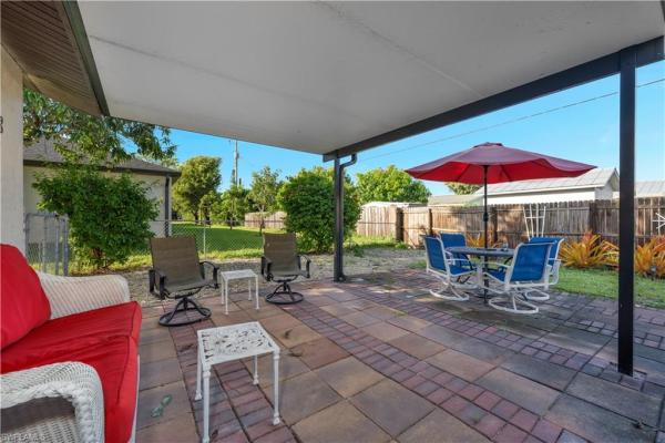 Arroyal Heights, 27580 Playa Del Rey Ln, Bonita Springs, Florida 34135, image 1