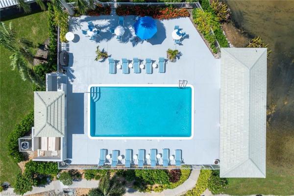 10686 Gulf Shore Dr, Naples, Florida 34108, image 1