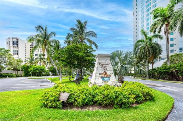 Harborside Terrace At Park Shore, 4200 Belair Ln #105, Naples, Florida 34103, image 2