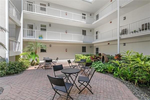 Gardenia Court, 534 S 12th Ave, Naples, Florida 34102, image 3
