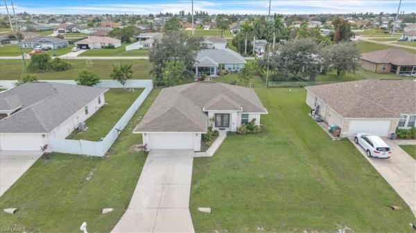 Cape Coral Residential, 412 25th St, Cape Coral, Florida 33909, image 2