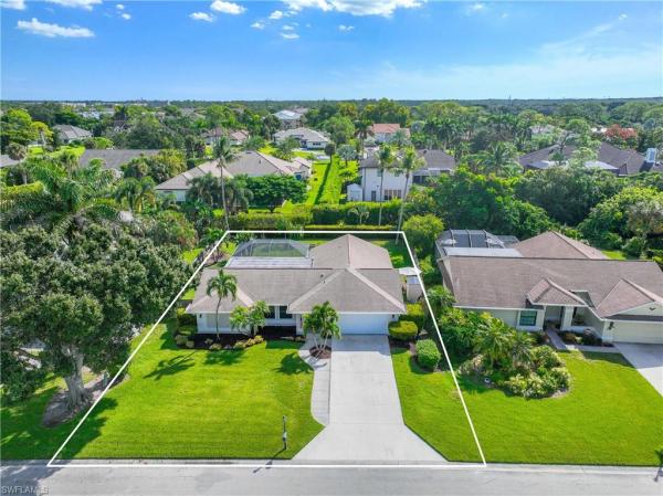 Regent Park, 10381 Regent Cir, Naples, Florida 34109, image 2