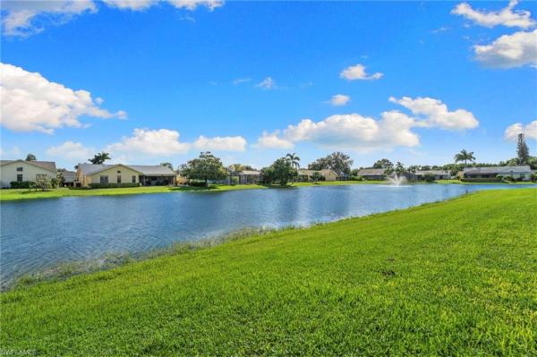 Regent Park, 3424 Anton Ct, Naples, Florida 34109, image 2
