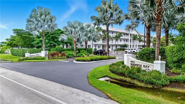 Naples Sandpiper Bay Club, 3062 Sandpiper Bay Cir, Naples, Florida 34112, image 1