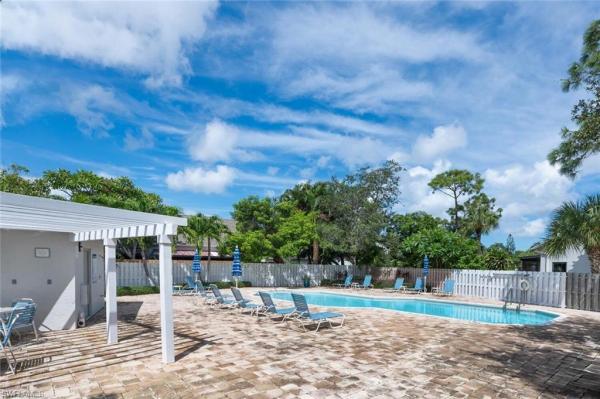 Pelican Ridge, 800 Meadowland Dr, Naples, Florida 34108, image 1