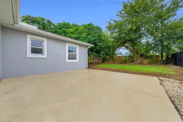 Coconut Grove At Olde Naples, 3897 Coconut Cir S, Naples, Florida 34104, image 2