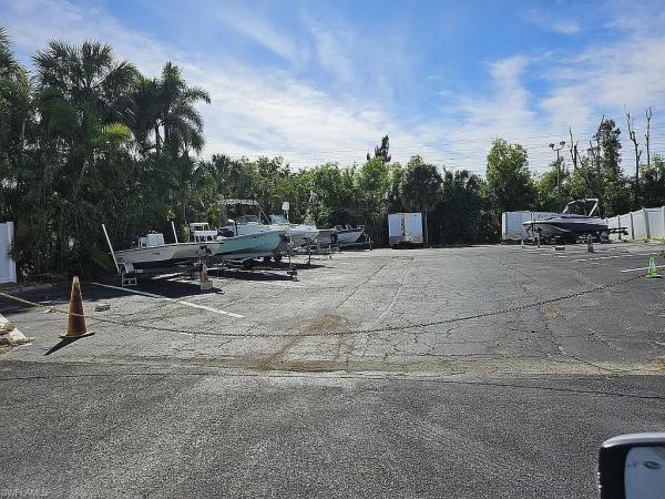 Island Park Woods, 6123 Lake Front Dr, Fort Myers, Florida 33908, image 1