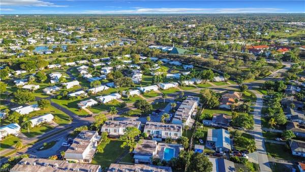 Lely Pines, 4924 Hawaii Blvd #5, Naples, Florida 34112, image 2