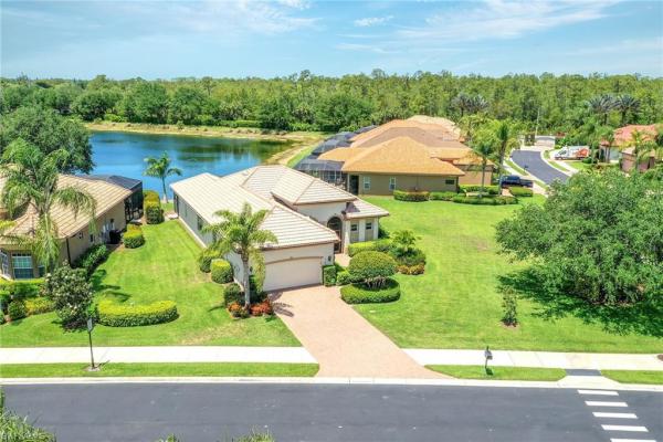 Prestwick Place, 6145 Dogleg Dr, Naples, Florida 34113, image 2