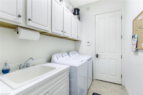 Prestwick Place, 6145 Dogleg Dr, Naples, Florida 34113, image 1