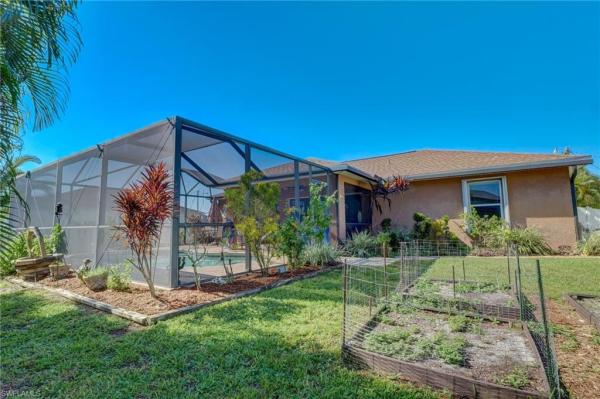 Cape Coral Residential, 3417 W Gator Cir, Cape Coral, Florida 33909, image 3