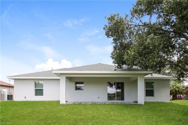 5011 Beecher St, Lehigh Acres, Florida 33971, image 1