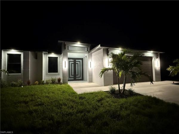 Cape Coral Residential, 912 NE 14th Ave, Cape Coral, Florida 33909, image 1