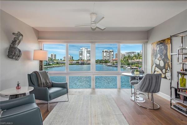 Piedmont Club At Park Shore, 4155 Crayton Rd #203, Naples, Florida 34103, image 3
