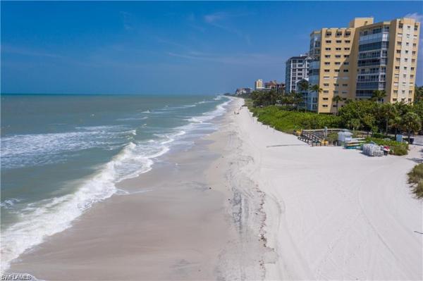 876 Gulf Pavilion Dr #101, Naples, Florida 34108, image 1