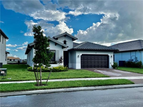 5015 Frattina St, Naples, Florida 34142, image 1