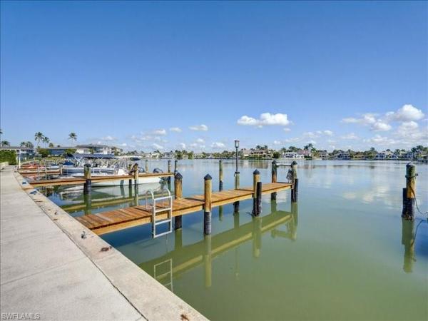 3200 Gulf Shore Blvd N #204, Naples, Florida 34103, image 3