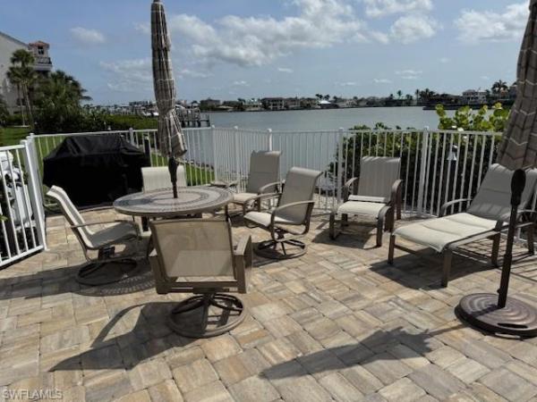 9380 Gulf Shore Dr #101, Naples, Florida 34108, image 1