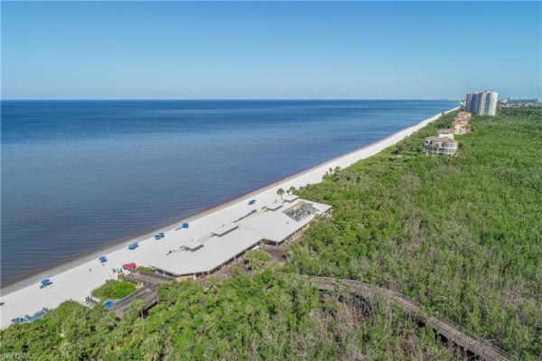 St Raphael At Pelican Bay, 7041 Pelican Bay Blvd #V1, Naples, Florida 34108, image 2