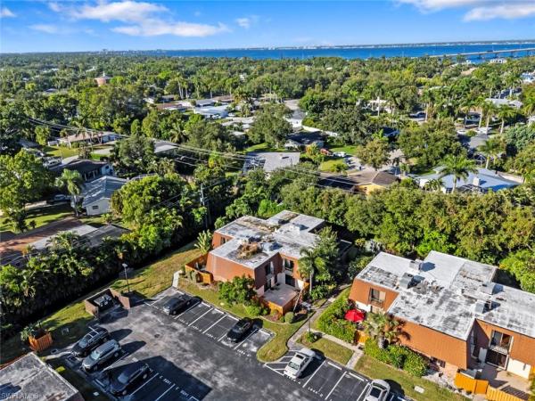Hamlet, 1454 Park Shore Cir #2, Fort Myers, Florida 33901, image 2