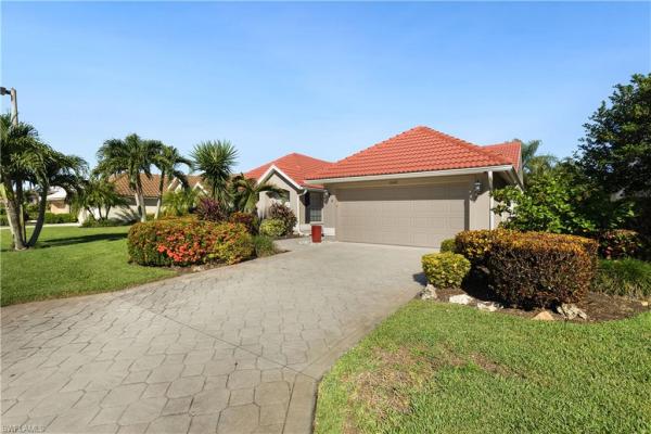 Waterford Village, 11407 Waterford Village Dr, Fort Myers, Florida 33913, image 1