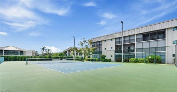 Hidden Lake Villas At Park Shore, 788 Park Shore Dr, Naples, Florida 34103, image 1