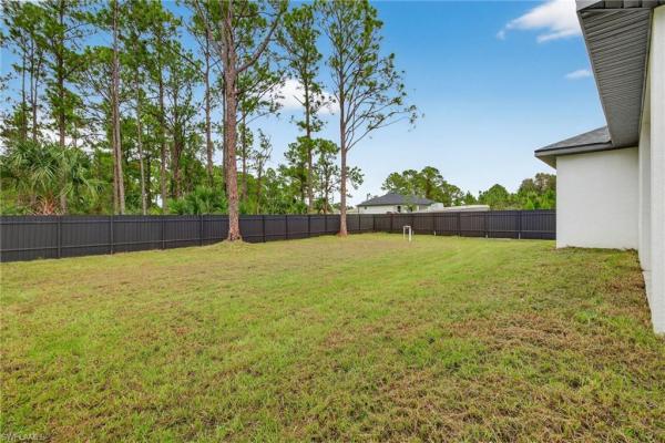 Lehigh Acres, 2810 W 39th St, Lehigh Acres, Florida 33971, image 1