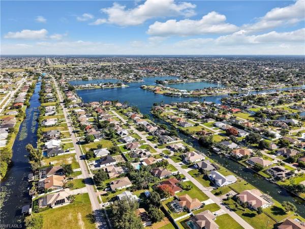 Cape Coral Residential, 505 SE 9th Ave, Cape Coral, Florida 33990, image 2