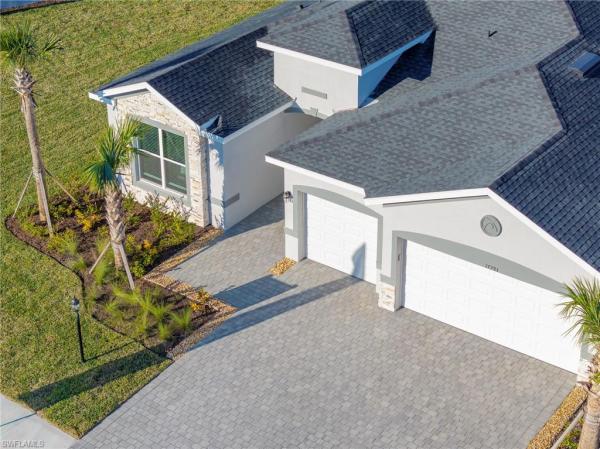 Stonehill Manor, 17393 Stonehill Manor Dr, North Fort Myers, Florida 33917, image 3