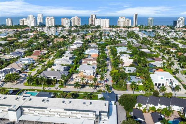 Harborside Terrace At Park Shore, 4280 Belair Ln #C, Naples, Florida 34103, image 2