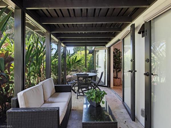 1200 N 9th Ave, Naples, Florida 34102, image 1