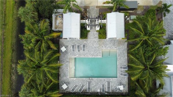 Hamilton Place, 13057 Pembroke Dr, Naples, Florida 34105, image 1