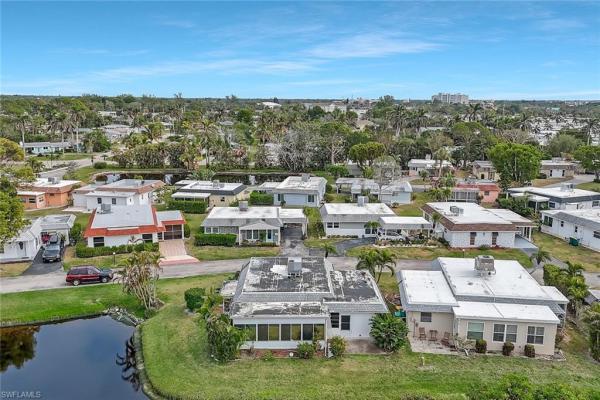 Royal Park Villas, 9 Hackney Ln #A34, Naples, Florida 34112, image 2