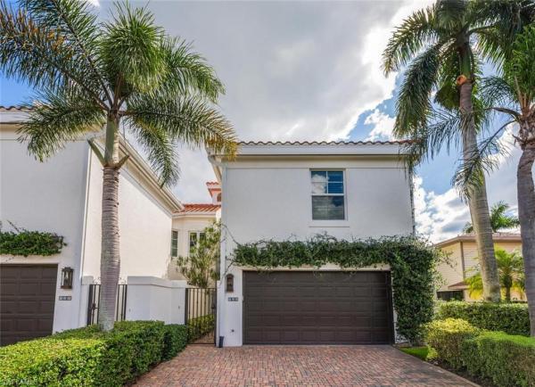 Villas Del Mar At Olde Naples, 425 2nd Ave S, Naples, Florida 34102, image 1