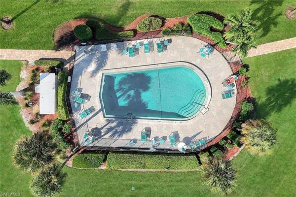 9 High Point Cir N, Naples, Florida 34103, image 1