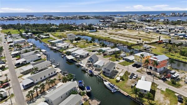 Oak Street, 850 Oak St, Fort Myers Beach, Florida 33931, image 1